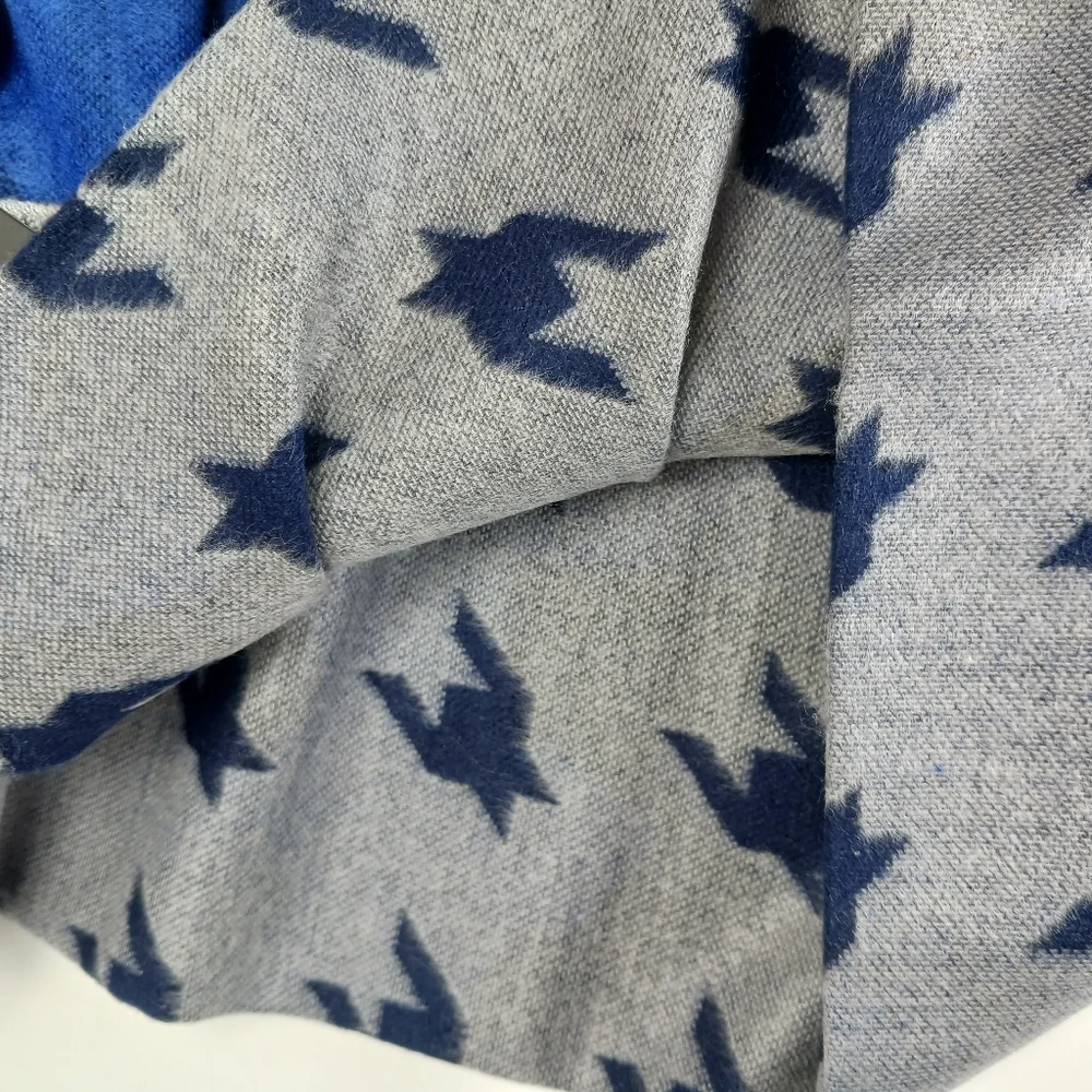 BODY GLOVE Midweight Soft Reversible Blue & Grey Houndstooth & Camouflage Scarf